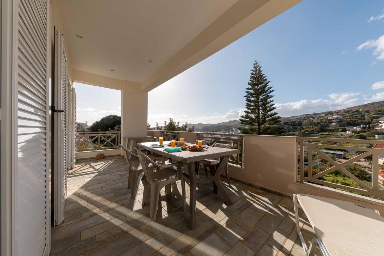 Villa Melenia For Family Holidays By The Beach Agia Pelagia  Buitenkant foto