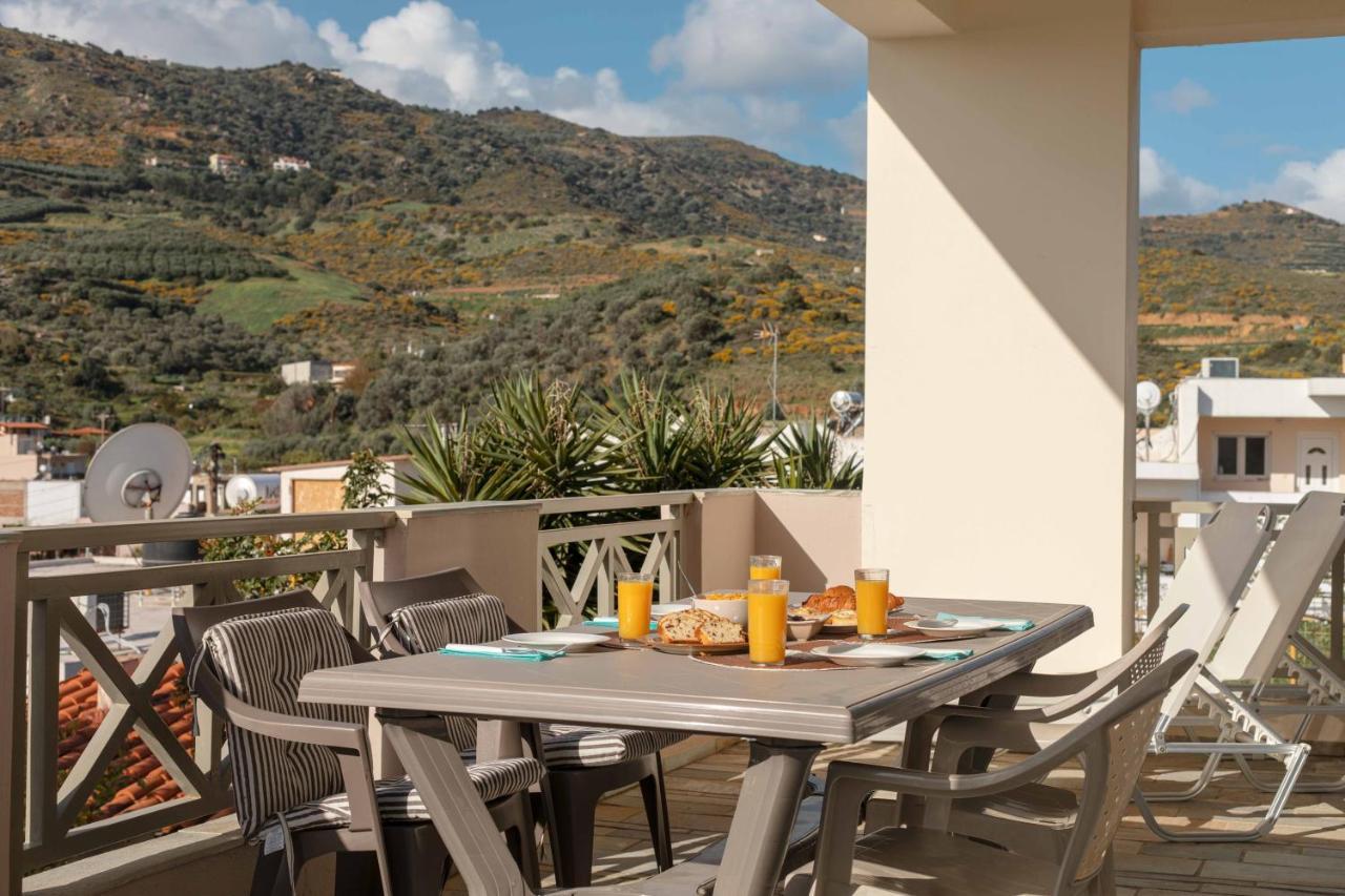 Villa Melenia For Family Holidays By The Beach Agia Pelagia  Buitenkant foto