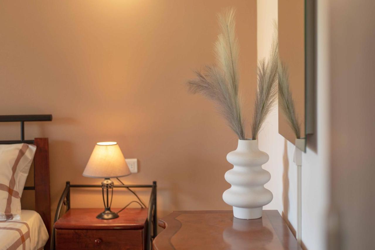 Villa Melenia For Family Holidays By The Beach Agia Pelagia  Buitenkant foto