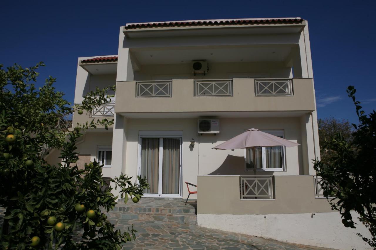 Villa Melenia For Family Holidays By The Beach Agia Pelagia  Buitenkant foto