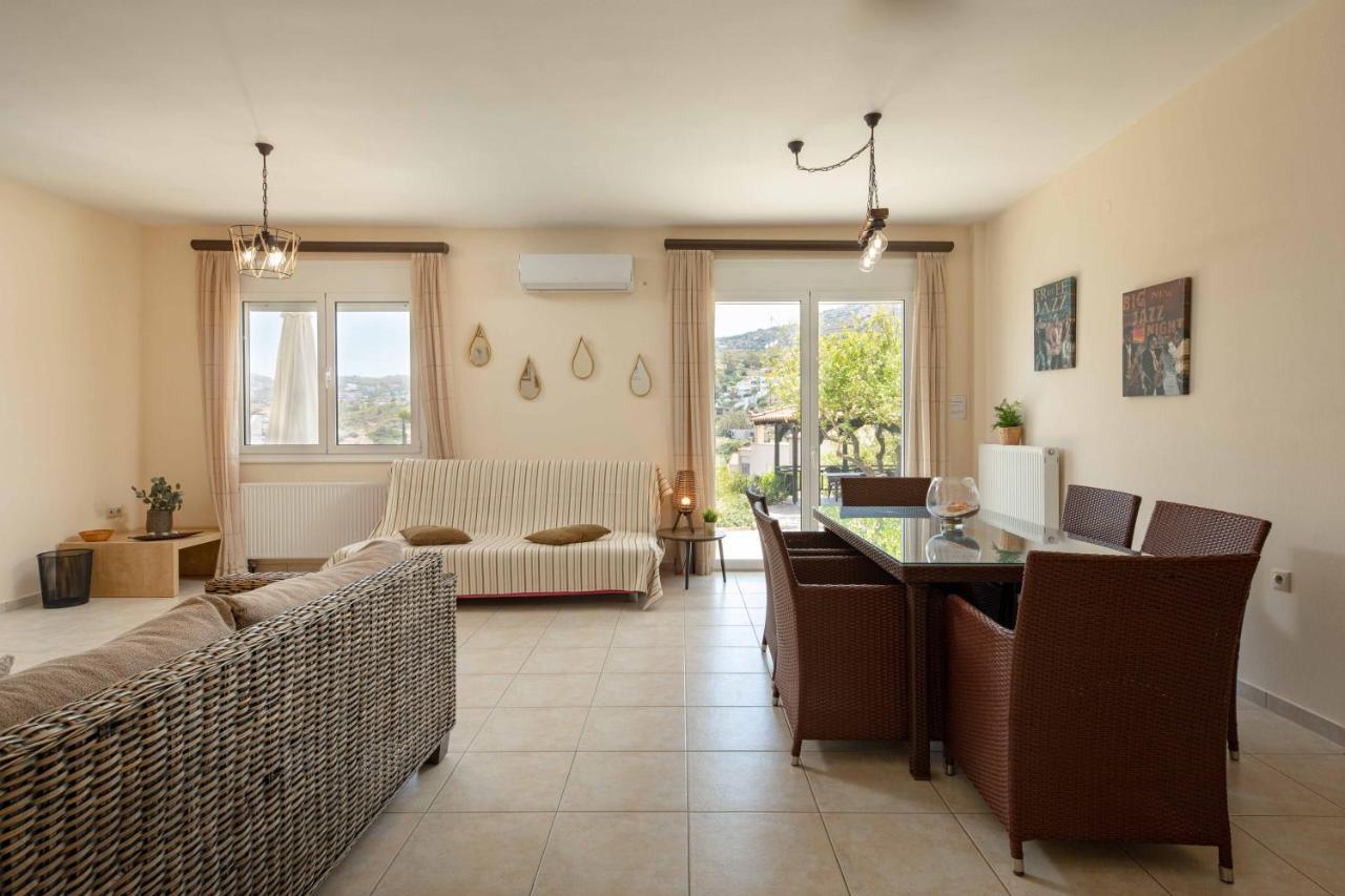 Villa Melenia For Family Holidays By The Beach Agia Pelagia  Buitenkant foto
